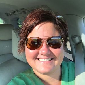 Meet your Posher, Christel